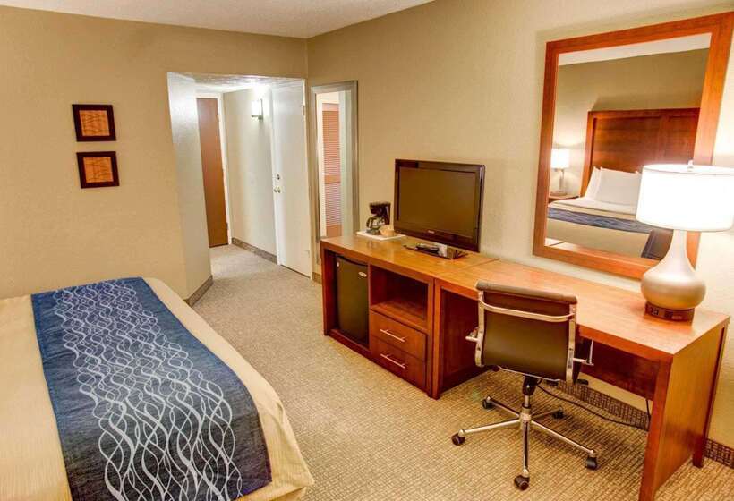 호텔 Comfort Inn Conference Center