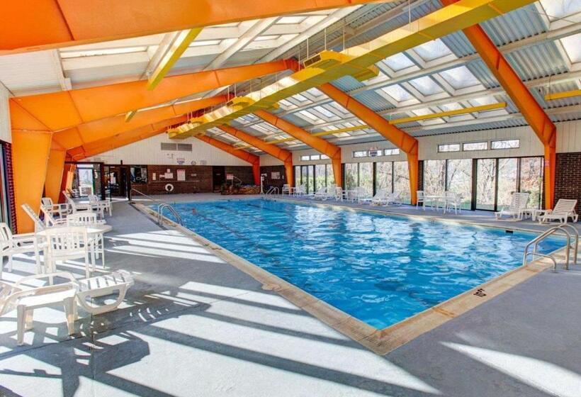 호텔 Comfort Inn Conference Center