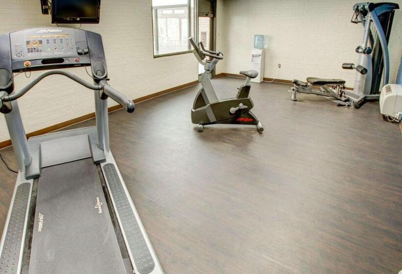 호텔 Comfort Inn Conference Center