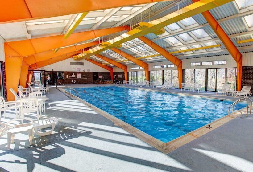 호텔 Comfort Inn Conference Center