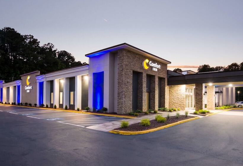 בית מלון כפרי Comfort Inn