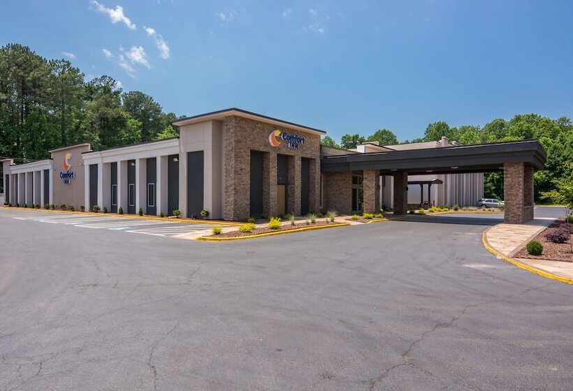 فندق Comfort Inn