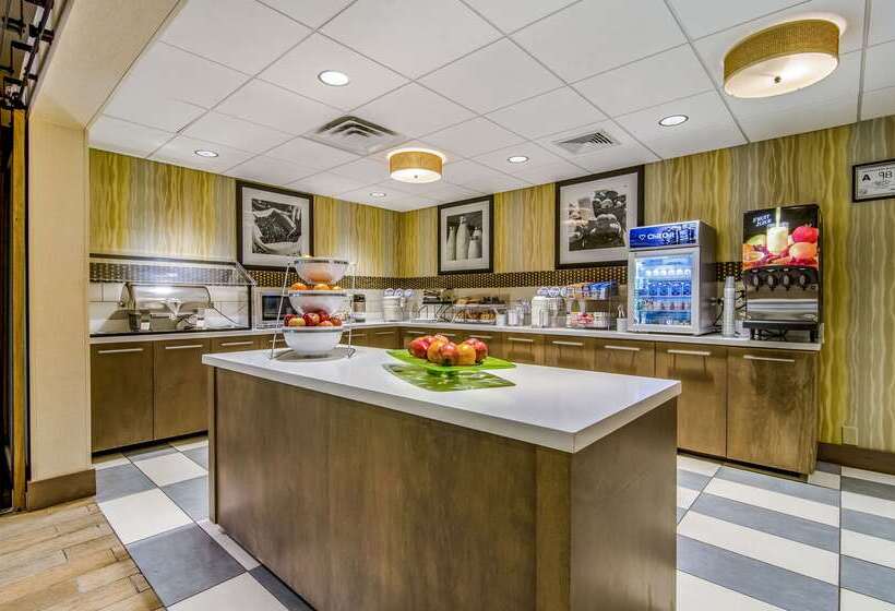 هتل Comfort Inn Raleigh Midtown