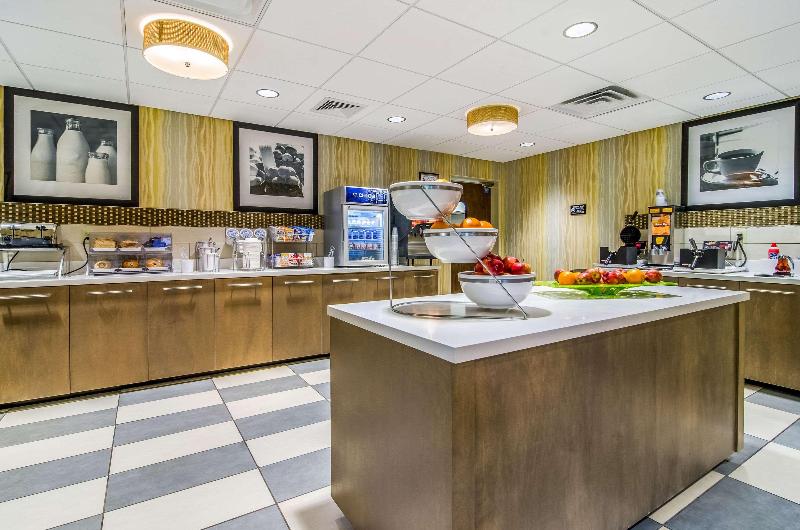 هتل Comfort Inn Raleigh Midtown