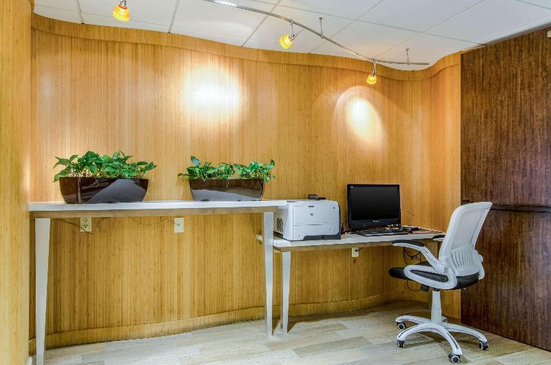 هتل Comfort Inn Raleigh Midtown