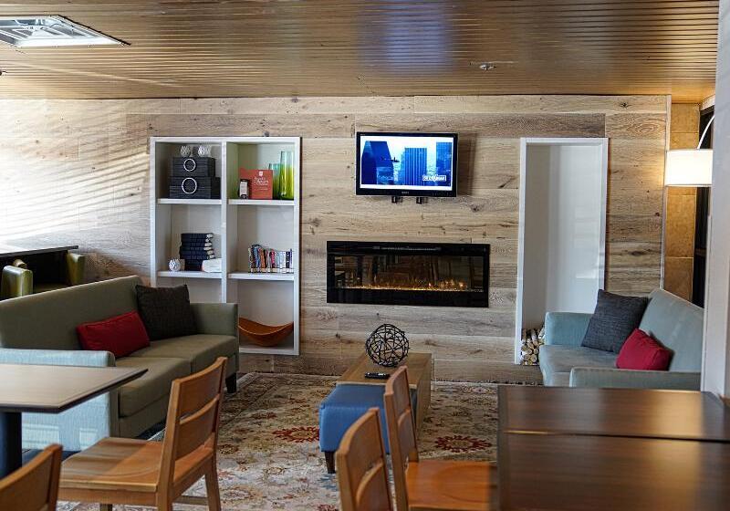 Отель Country Inn & Suites By Radisson, Grand Prairiedfwarlington, Tx