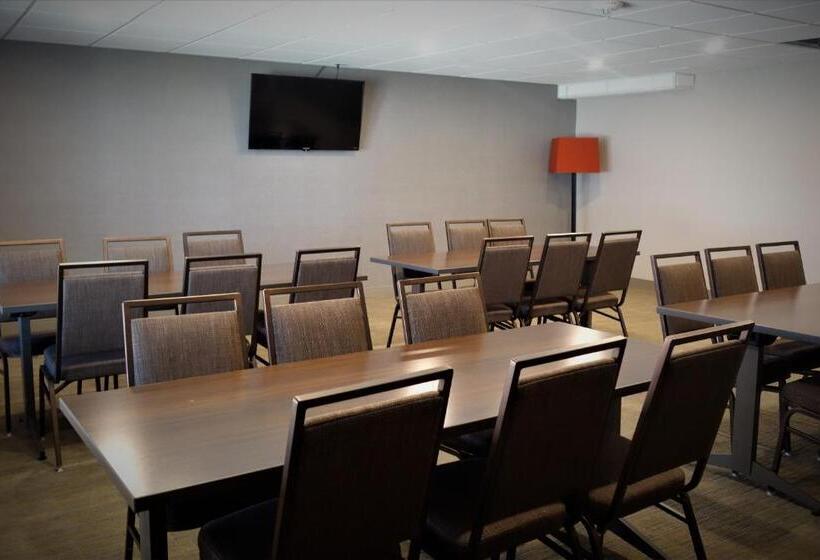 فندق Country Inn & Suites By Radisson, La Crosse, Wi