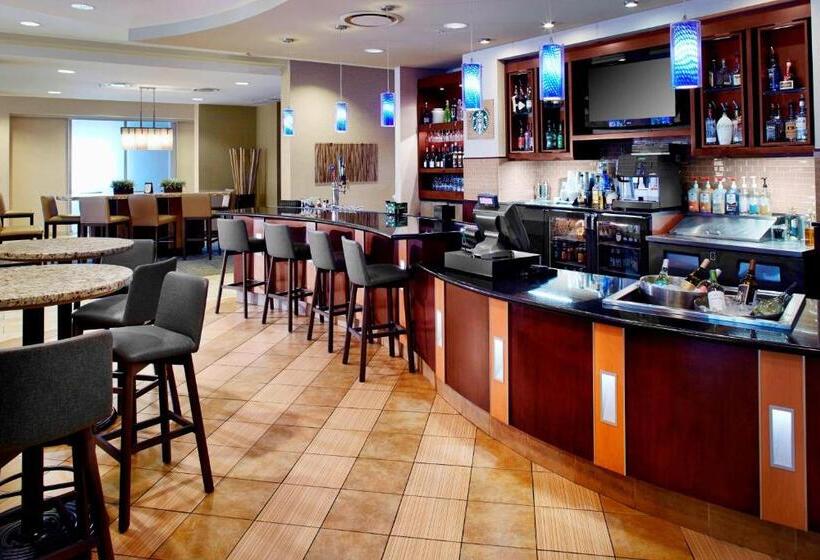 ホテル Courtyard Hamilton