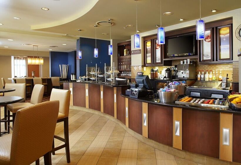 ホテル Courtyard Hamilton