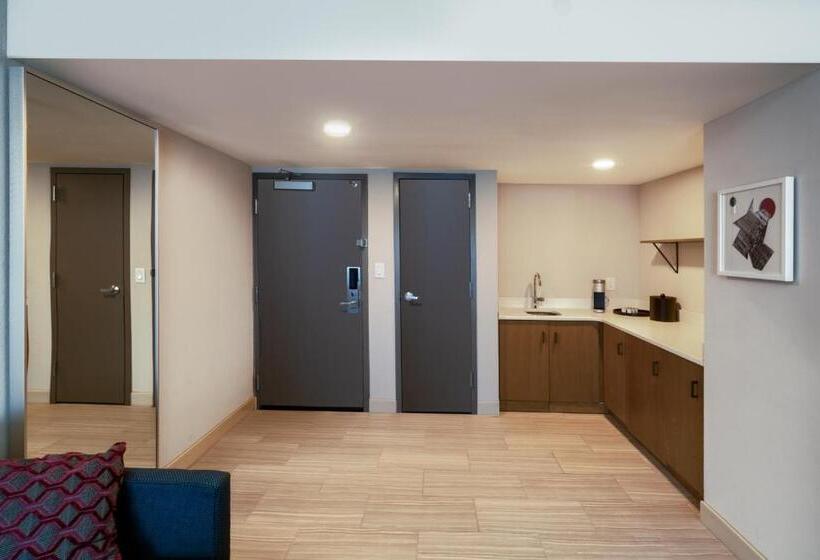 فندق Crowne Plaza Atlanta Ne   Norcross