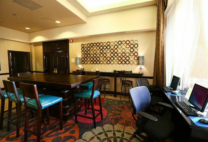 فندق Radisson  Oklahoma City Northwest