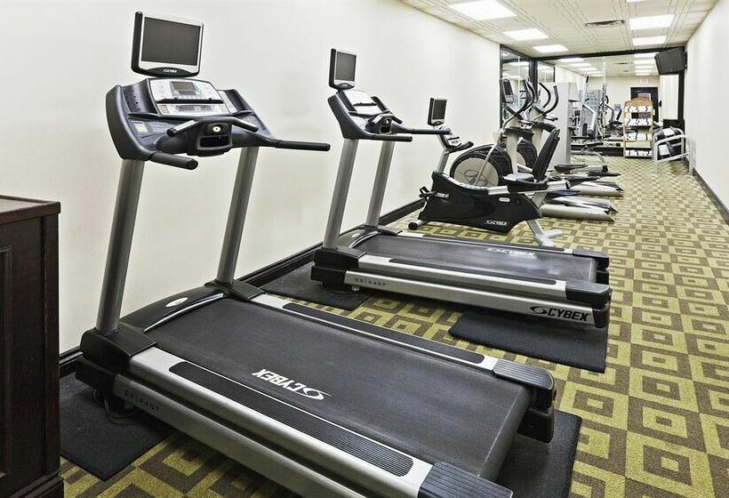 فندق Radisson  Oklahoma City Northwest