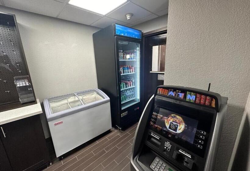 Отель Comfort Inn Dallas North Love Field Airport