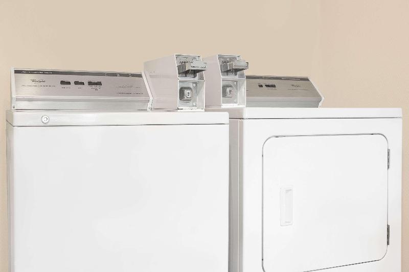 هتل Days Inn By Wyndham Attalla