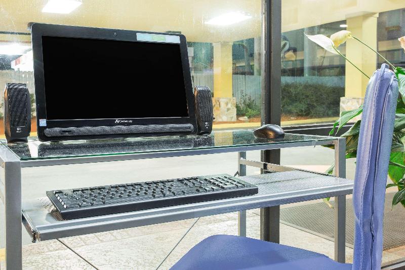 هتل Days Inn By Wyndham Attalla