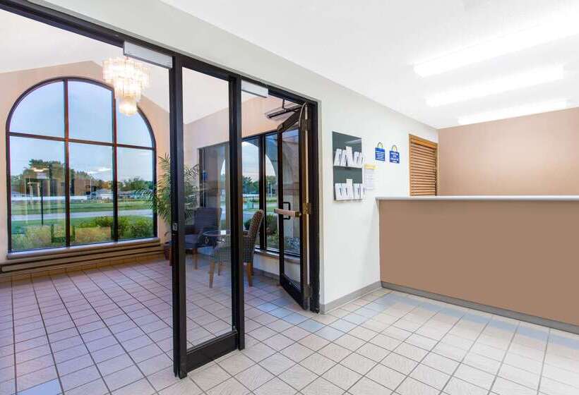 호텔 Days Inn By Wyndham Austin