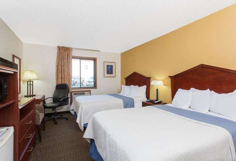 هتل Days Inn By Wyndham Austin
