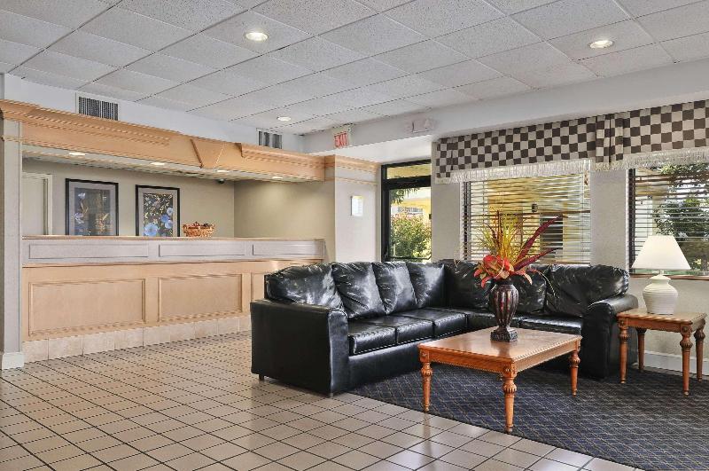 فندق Days Inn By Wyndham Forrest City