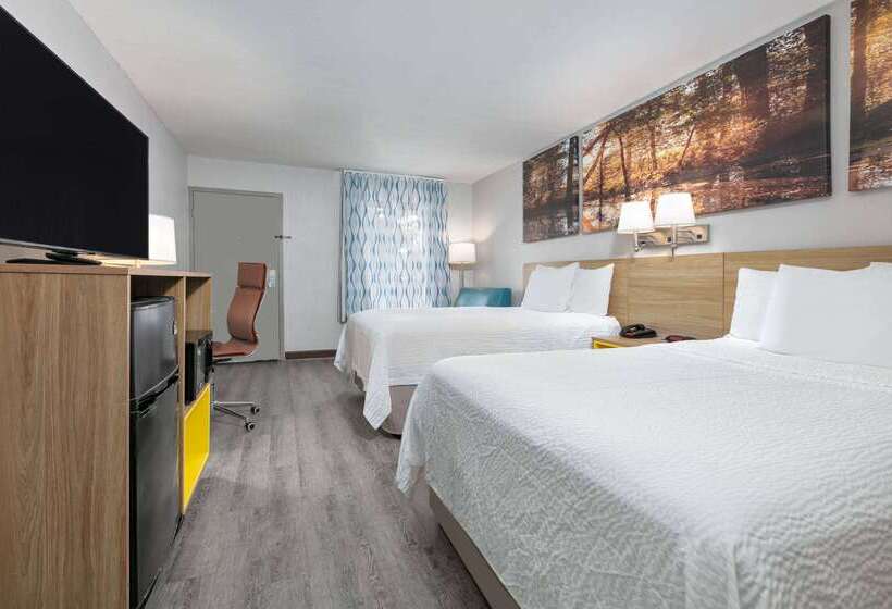 فندق Days Inn By Wyndham Greenville Ms