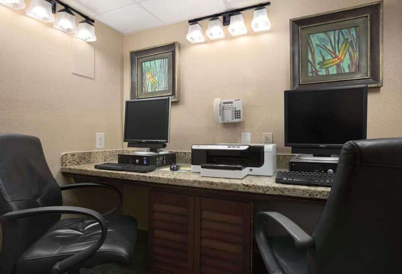 ホテル Days Inn By Wyndham Las Cruces