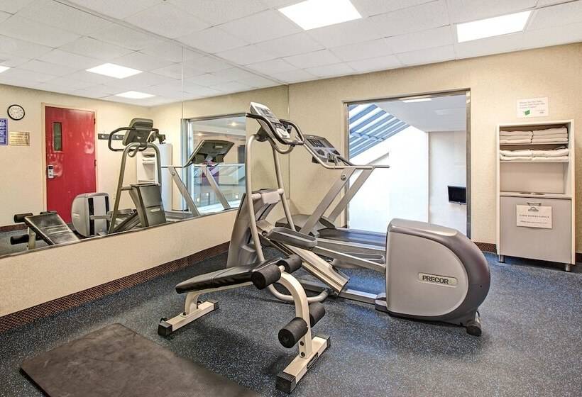 酒店 Days Inn By Wyndham Parsippany
