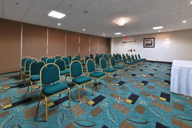 فندق Days Inn By Wyndham Plattsburgh