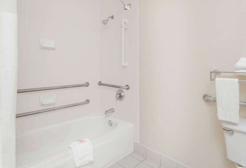 בית מלון כפרי Days Inn By Wyndham Seguin Tx