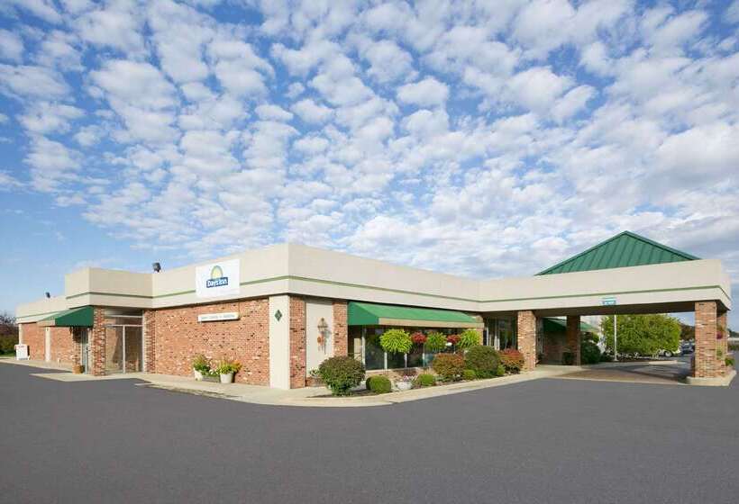 호텔 Days Inn By Wyndham Sidney Oh