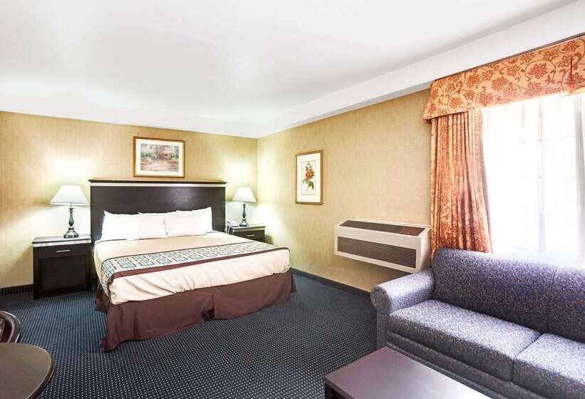 호텔 Days Inn & Suites By Wyndham Artesia