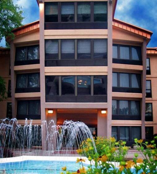 酒店 Decatur Conference Center And