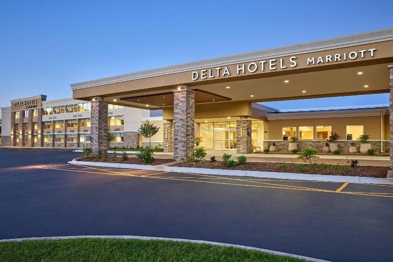 Delta Hotels By Marriott Chicago Willowbrook