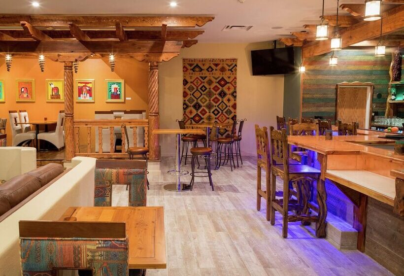 ホテル Don Fernando De Taos, Tapestry Collection By Hilton