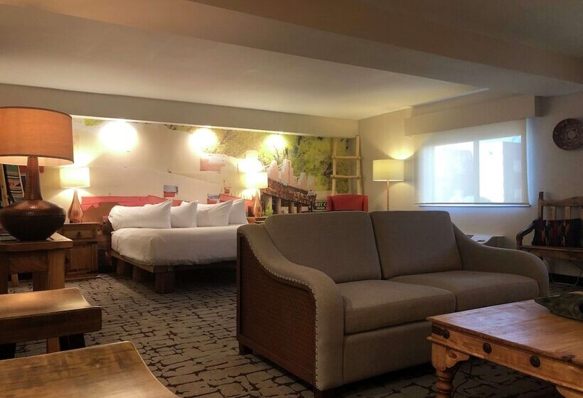 ホテル Don Fernando De Taos, Tapestry Collection By Hilton