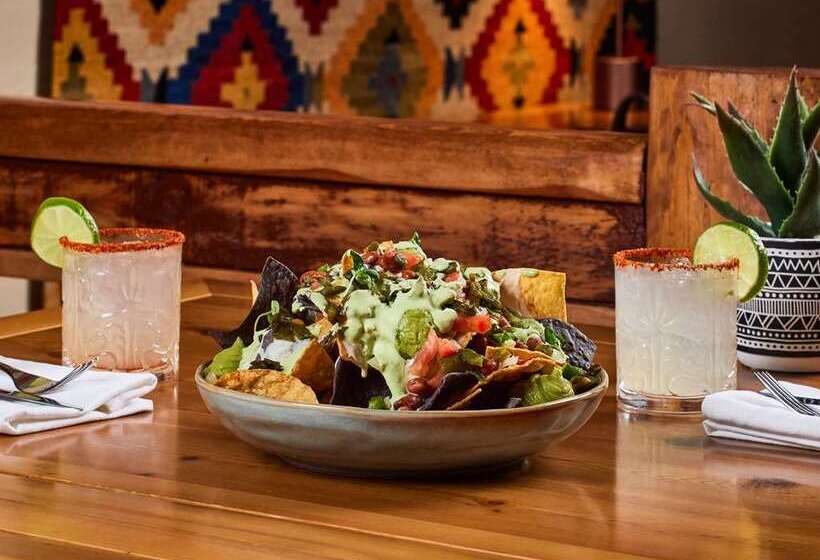 ホテル Don Fernando De Taos, Tapestry Collection By Hilton