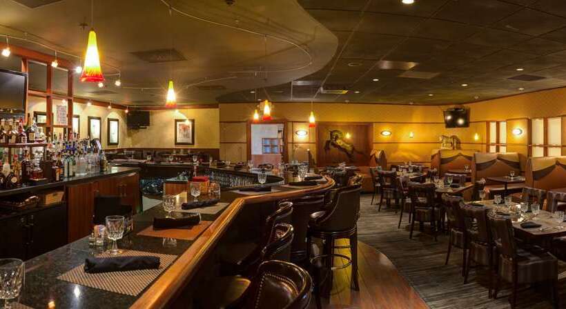 هتل Doubletree By Hilton Akron Fairlawn