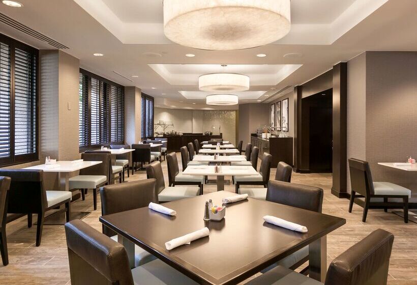 Doubletree By Hilton Hotel & Suites Houston By The Galleria