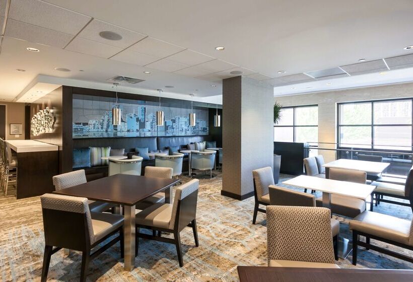 Doubletree By Hilton Hotel & Suites Houston By The Galleria