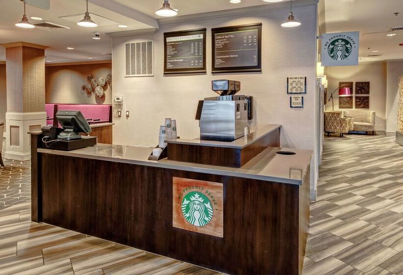 Doubletree By Hilton Hotel Decatur Riverfront