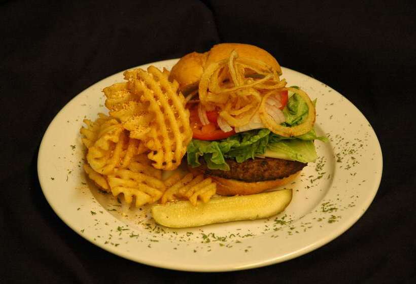 Отель Doubletree By Hilton Holland