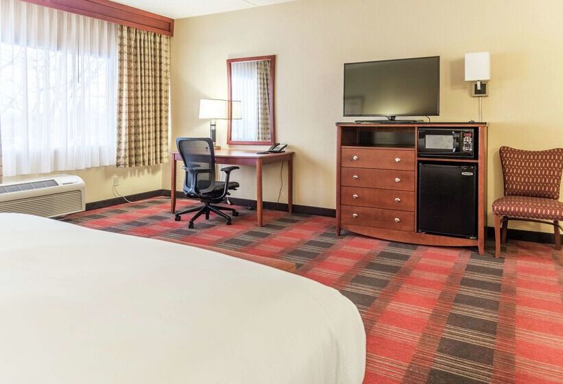 Отель Doubletree By Hilton Holland