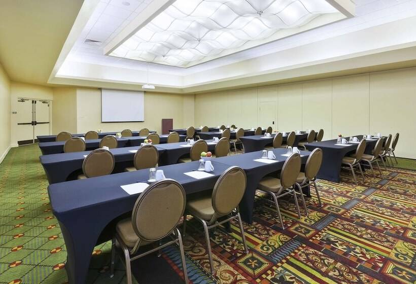 בית מלון כפרי Doubletree By Hilton Holland