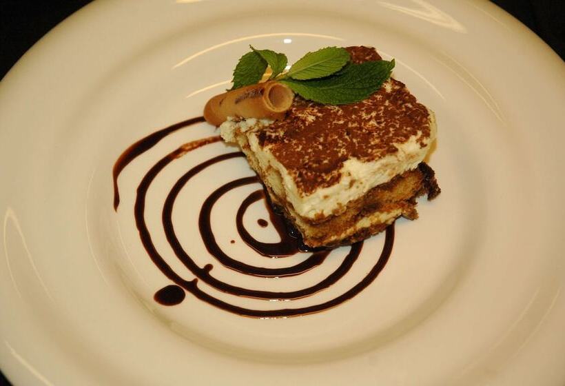 Отель Doubletree By Hilton Holland