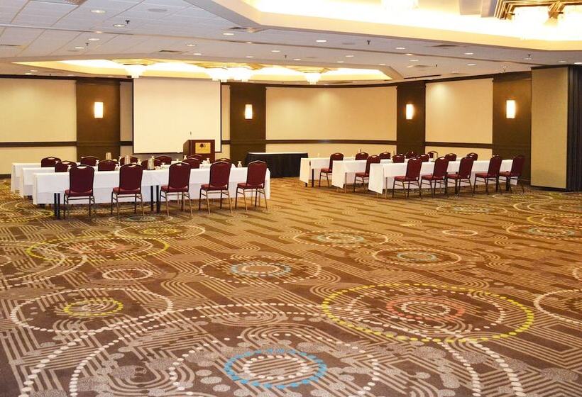 هتل Doubletree By Hilton Houston Hobby Airport
