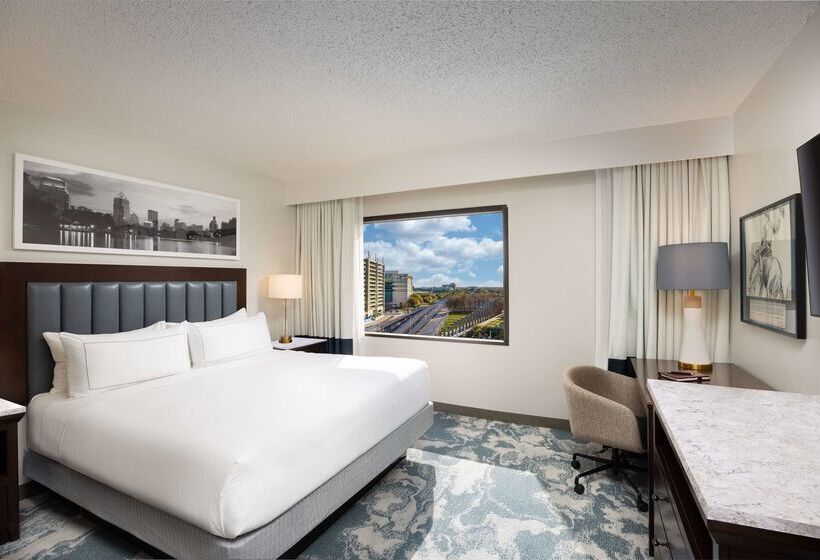 Doubletree By Hilton Houston Medical Center Hotel & Suites