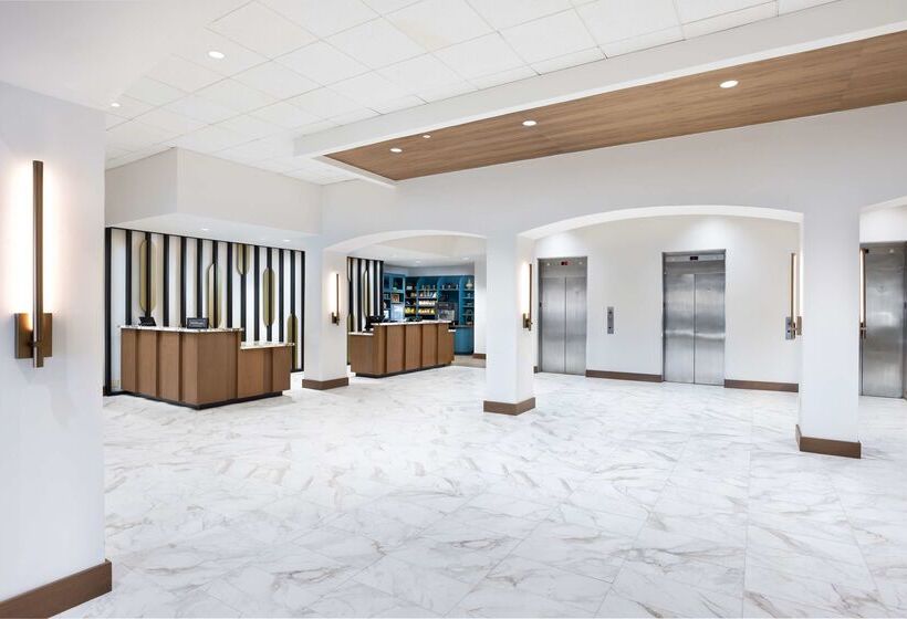 Doubletree By Hilton Houston Medical Center Hotel & Suites