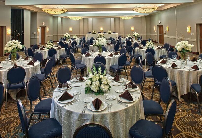 Doubletree By Hilton Hotel Johnson City