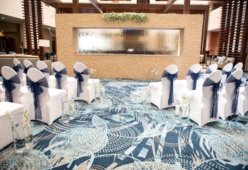 هتل Doubletree By Hilton Phoenix Mesa