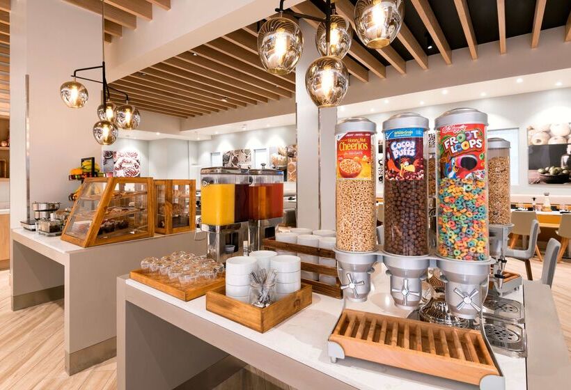 هتل Doubletree By Hilton Phoenix Mesa