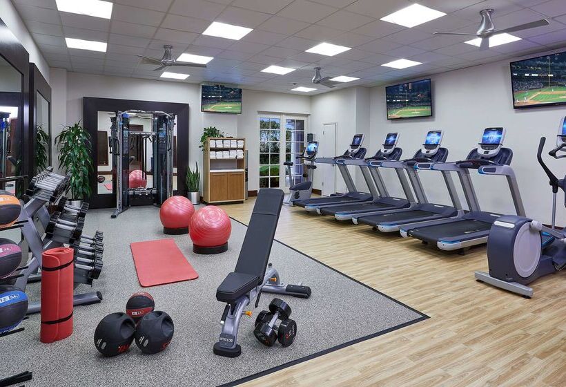 هتل Doubletree By Hilton Phoenix Mesa