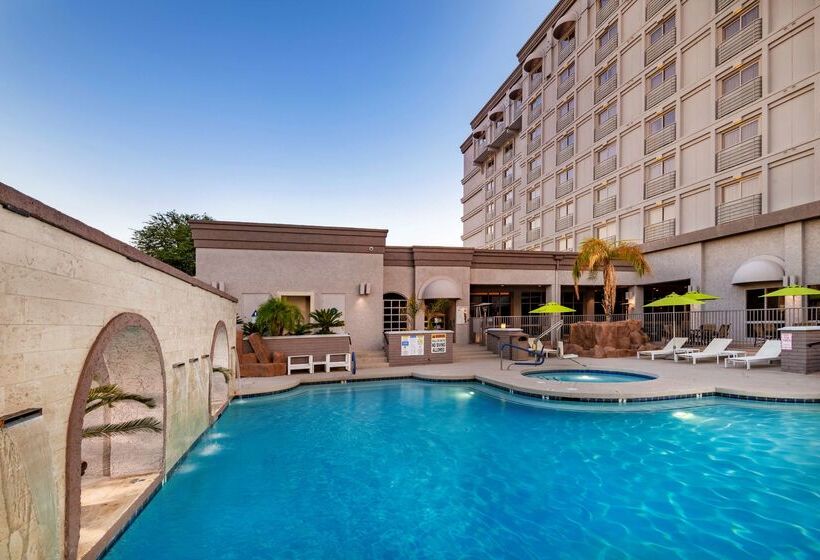 هتل Doubletree By Hilton Phoenix Mesa
